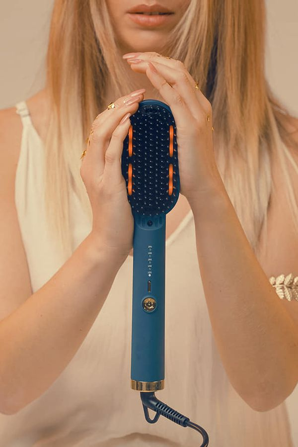 LE010 Labor , Szczotka do włosów , elektryczna ,prostująca włosy , podczerwien , fale elektrostatyczne , profesjonalna - obrazek 3